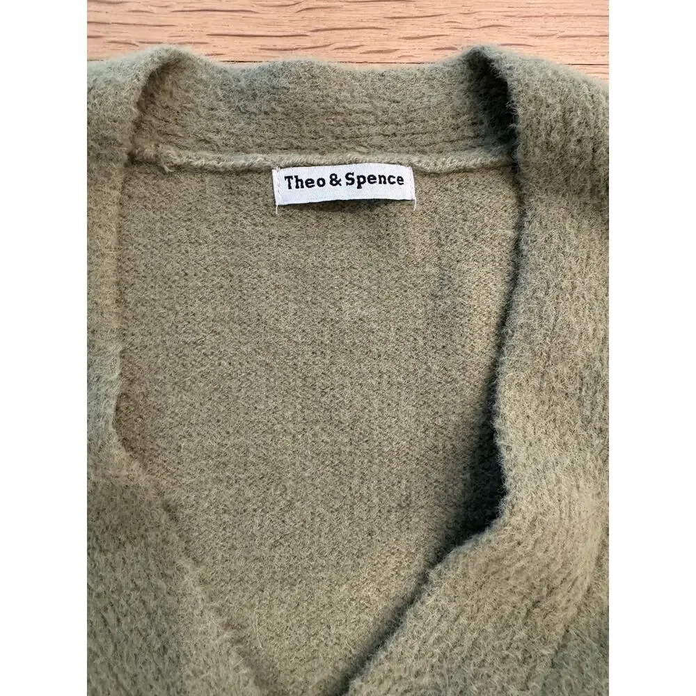 Theo & Spence Olive Green Knit Button Long Sleeve Cropped Cardigan Sweater Top S - Picture 2 of 5